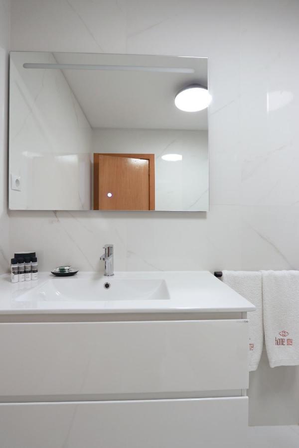 Hm - Ribeira Historical Apartment Porto Luaran gambar
